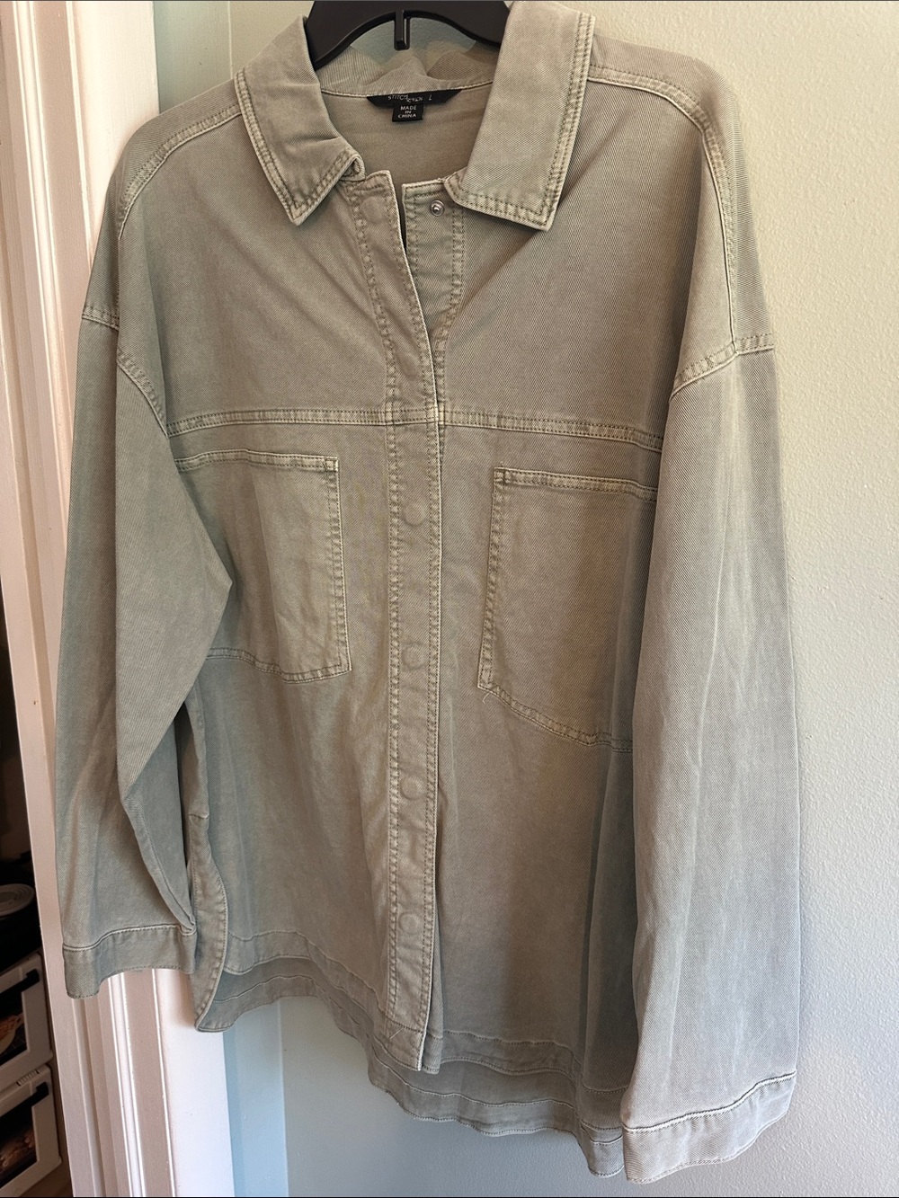 Relaxed Sage Button-Front Jean Jacket - Women